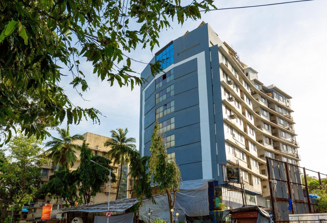 Sukh Hotel Mumbai Exterior photo