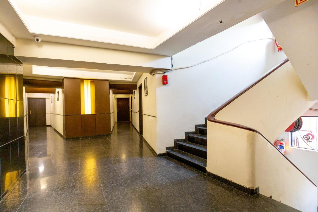 Sukh Hotel Mumbai Exterior photo